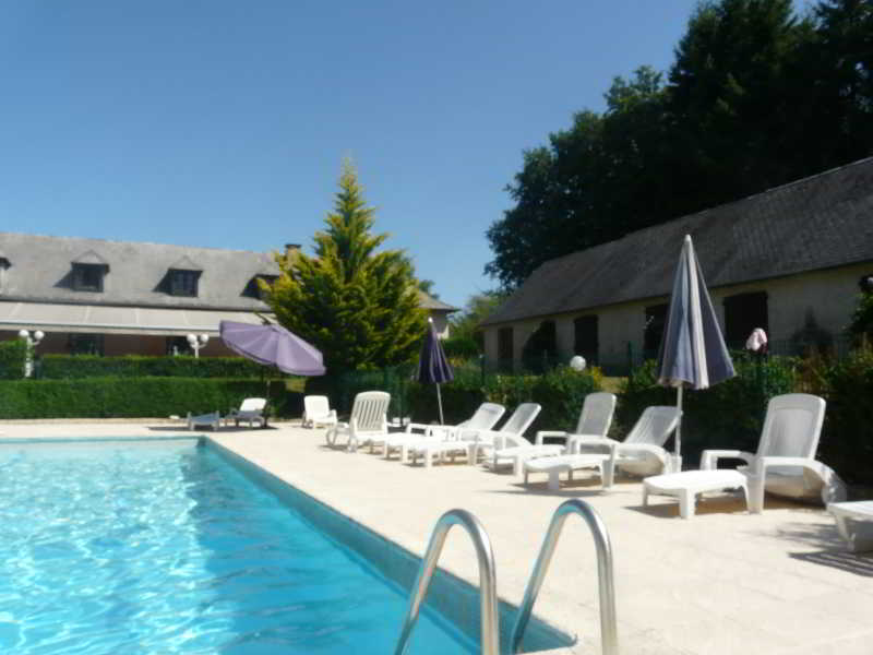 Hotel Restaurant Les Coquelicots, The Originals Relais Saint-Pardoux-l'Ortigier Εξωτερικό φωτογραφία